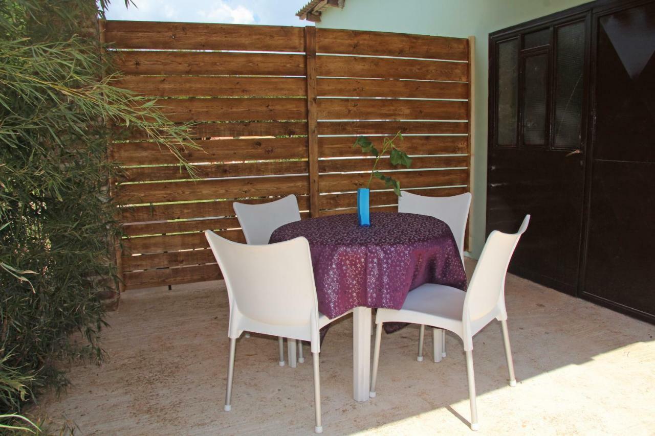 Apartmans Dina And Hana Radeki Polje 50 Apartment Loborika Ngoại thất bức ảnh