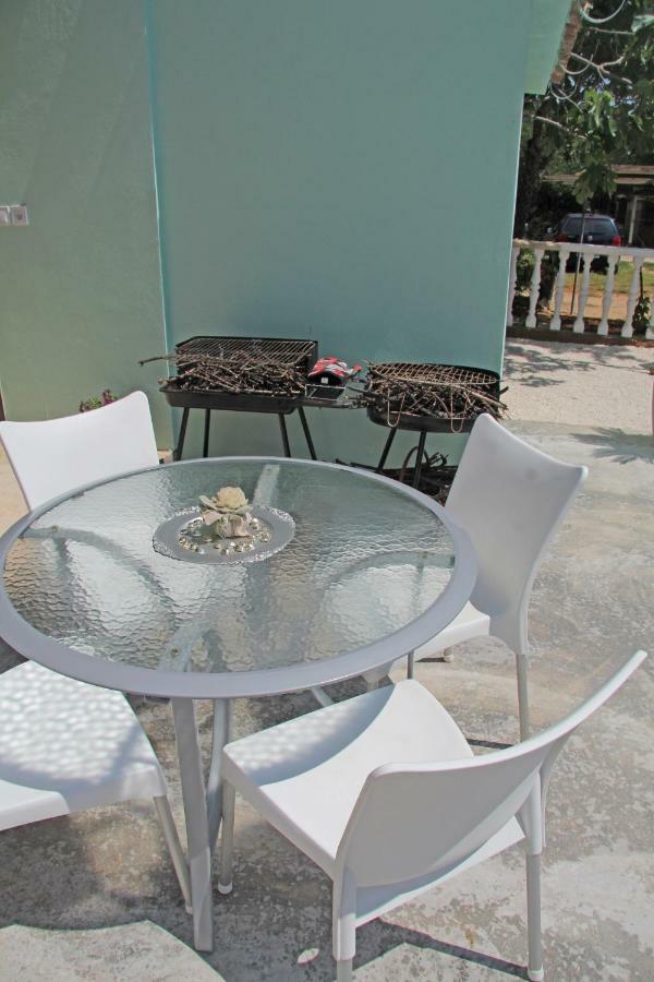 Apartmans Dina And Hana Radeki Polje 50 Apartment Loborika Ngoại thất bức ảnh